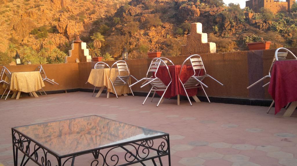 La Maison Traditionnelle Hotel Et Guesthouse Tafraout Exterior photo
